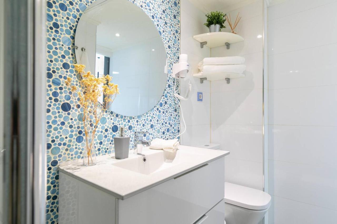 Bonito Apartamento En Sol Madrid Bagian luar foto